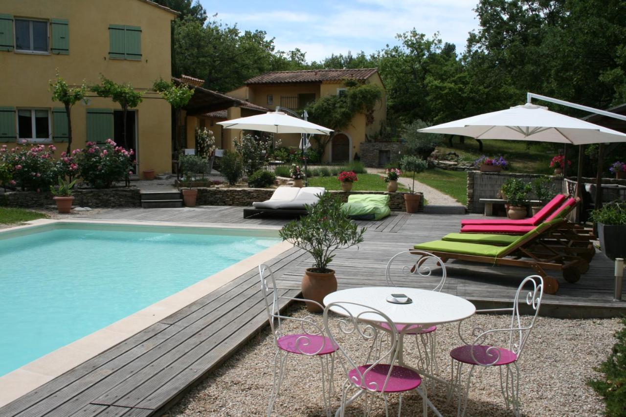 ヴナスク Le Mas Des Pierres Blanches Bed & Breakfast エクステリア 写真